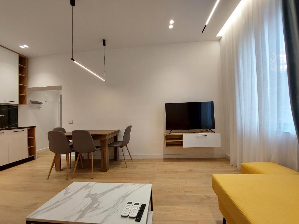 Luxury Apartments Blloku Tirana Zewnętrze zdjęcie